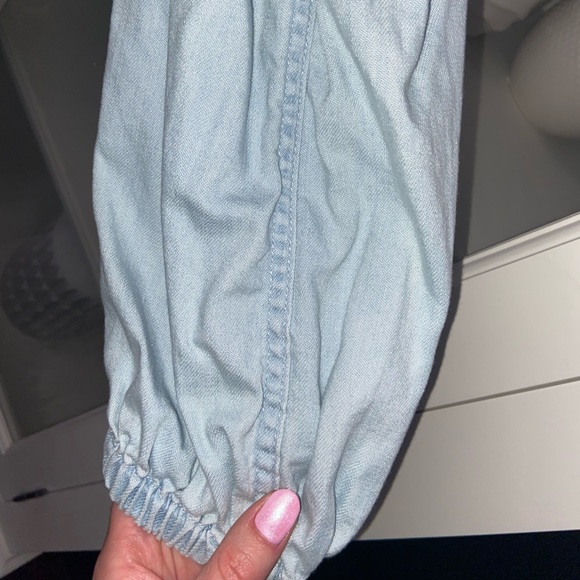 Urban Outfitters, women’s size M, cropped jean shirt - Picture 6 of 6